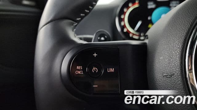 Mini Cooper S Countryman 2022 — Фото 17/20