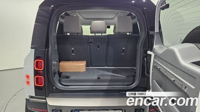 Land Rover Defender 2024 — Şəkil 8/20