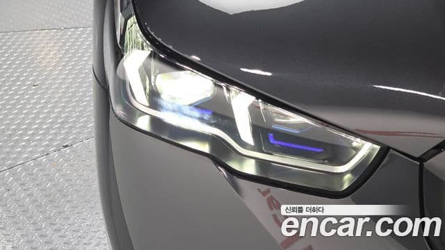 BMW 5 Series 2025 — Photo 19/32