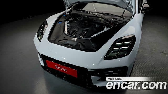 Porsche Panamera 2025 — Photo 6/34