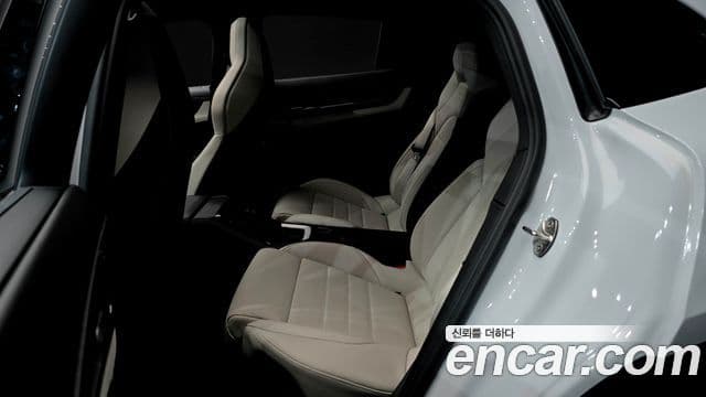 Porsche Panamera 2025 — Photo 25/34