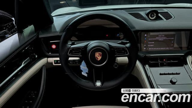 Porsche Panamera 2025 — Photo 16/34