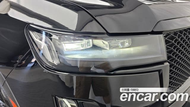Cadillac Escalade 2023 — Şəkil 13/33