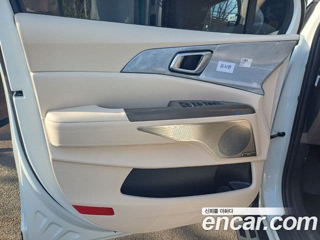 Kia Carnival 2025 — Фото 1/14