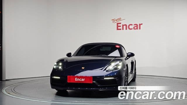 Porsche 718 Boxster 2019 — Фото 2/20
