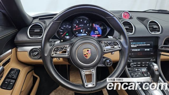 Porsche 718 Boxster 2019 — Фото 12/20