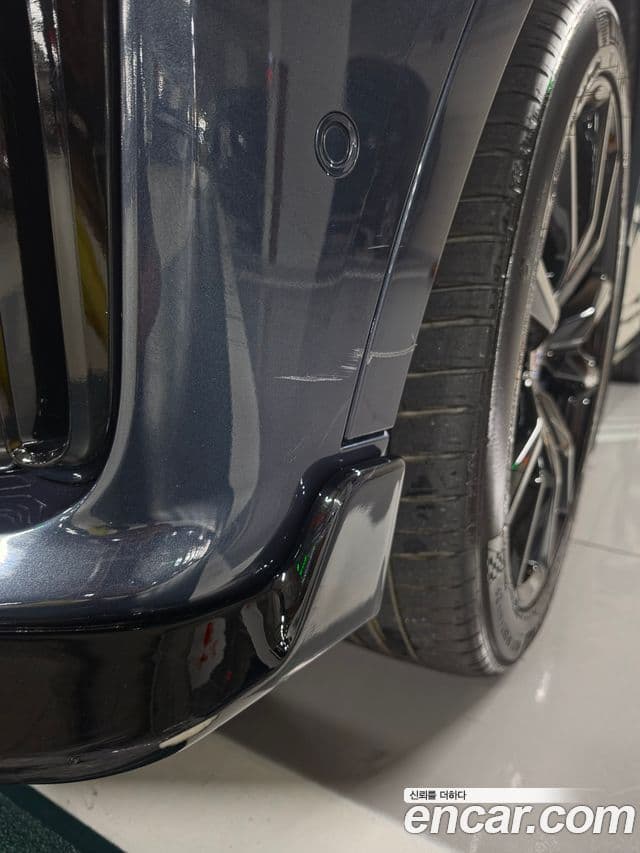BMW X7 2021 — Photo 11/12