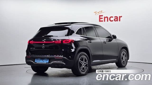 Mercedes-Benz EQA 2023 — ფოტო 26/32