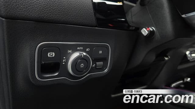 Mercedes-Benz EQA 2023 — ფოტო 8/32