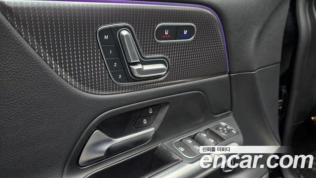 Mercedes-Benz EQA 2023 — ფოტო 25/32
