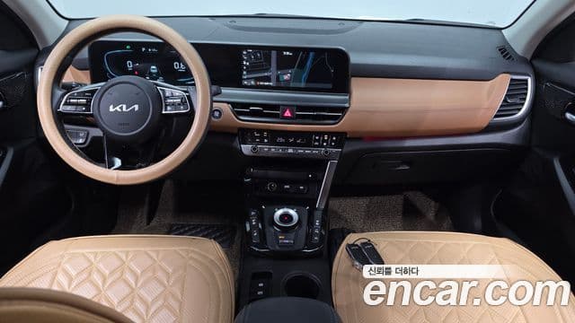 Kia Seltos 2024 — Şəkil 18/20