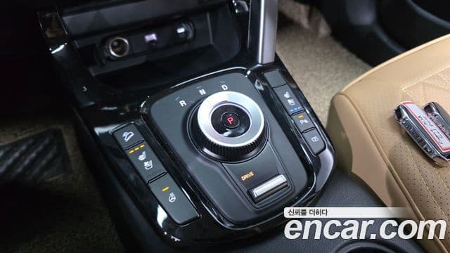 Kia Seltos 2024 — Şəkil 15/20