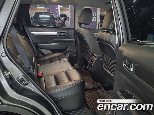 Renault Samsung QM6 2022 — ფოტო 16/17