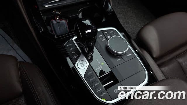 BMW X4 2023 — Photo 3/38