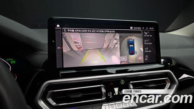 BMW X4 2023 — Photo 12/38