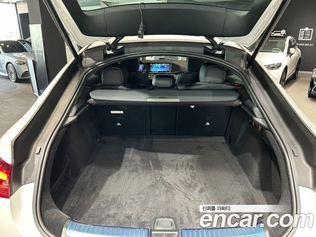 Mercedes-Benz GLE-Class 2026 — Photo 5/19