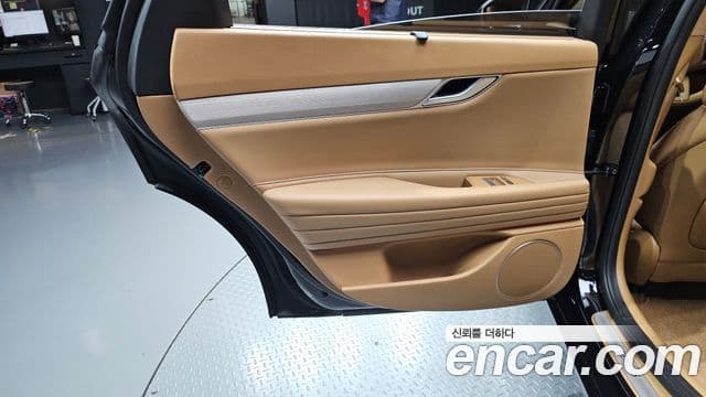 Genesis G80 2024 — Photo 31/37