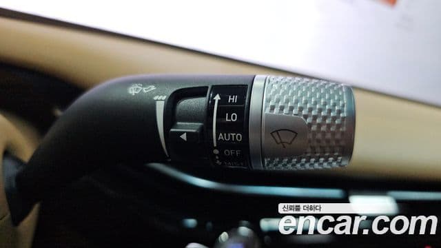 Genesis G80 2024 — Photo 20/37