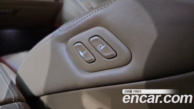 Genesis G80 2024 — Photo 9/37