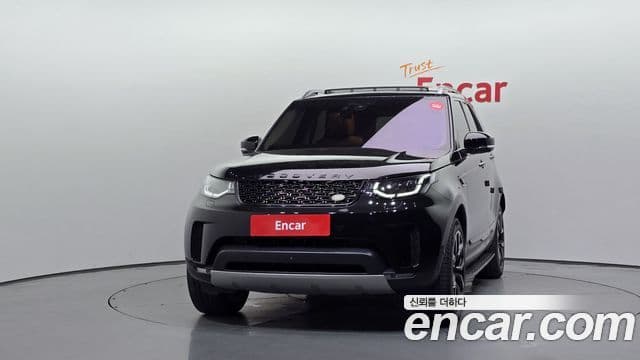 Land Rover Discovery 5 2019 — Фото 3/20