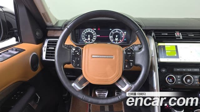 Land Rover Discovery 5 2019 — Фото 14/20