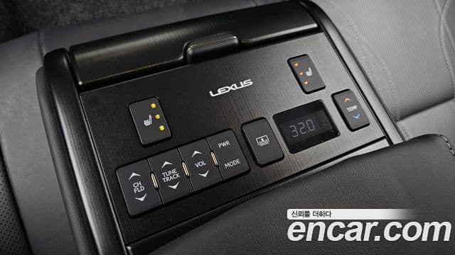 Lexus ES300h 2024 — Şəkil 3/35