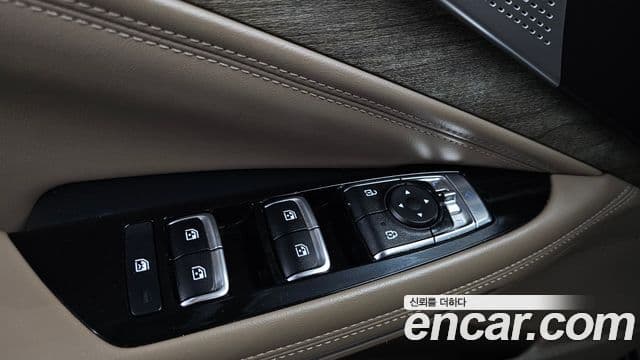 Kia K8 2022 — Şəkil 29/33