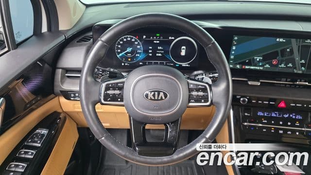 Kia Carnival 2021 — Фото 13/20