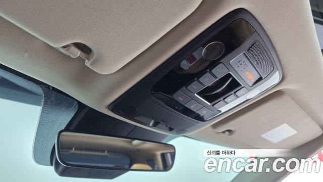 Kia Carnival 2021 — Фото 15/20