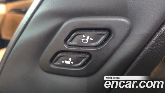 Kia Carnival 2021 — Фото 16/20