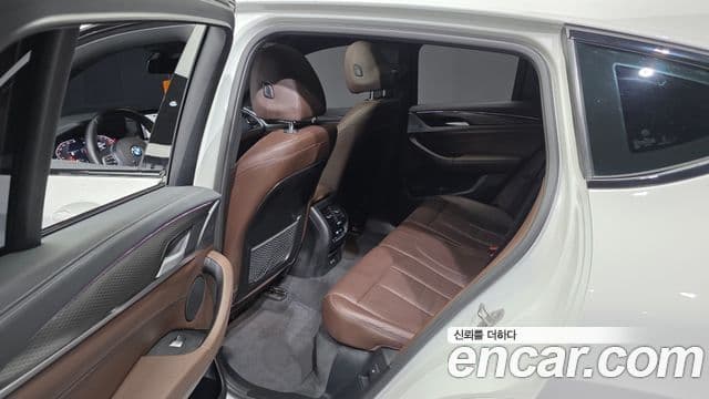 BMW X4 2024 — Şəkil 17/20