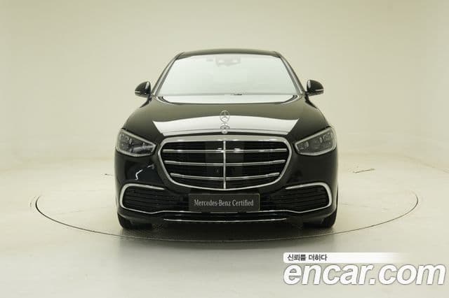 Mercedes-Benz S-Class 2025 — Photo 7/20