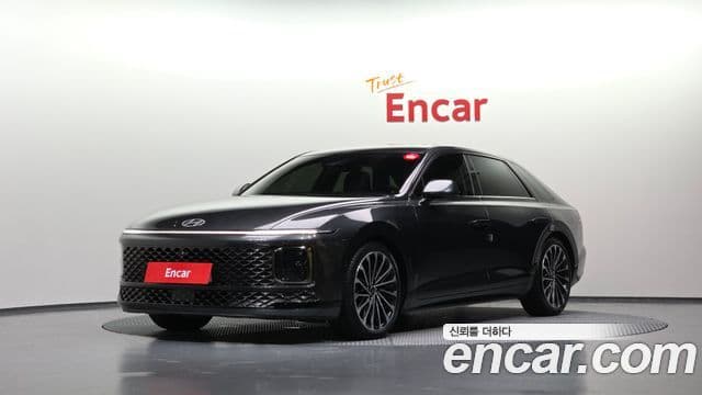 Hyundai Grandeur Hybrid 2023 — Photo 16/20