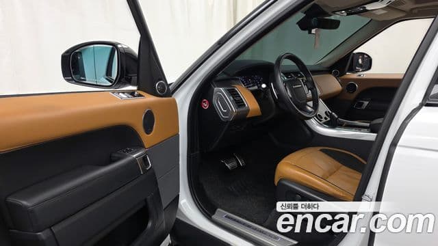 Land Rover Range Rover Sport 2021 — Фото 10/20