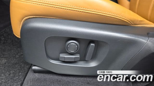 Land Rover Range Rover Sport 2021 — Photo 32/37