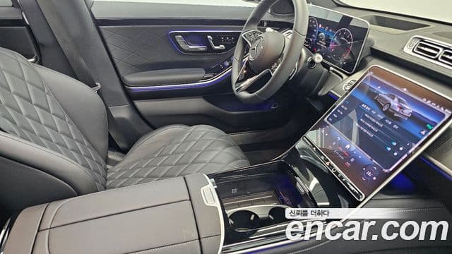 Mercedes-Benz S-Class 2025 — Photo 9/18