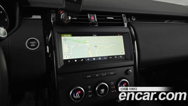 Land Rover Discovery 5 2019 — Фото 12/20