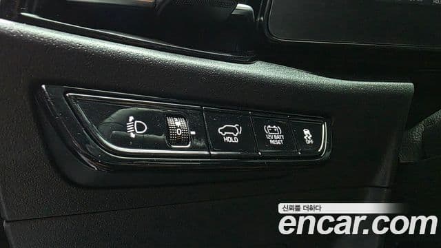 Kia Niro 2022 — Photo 11/35