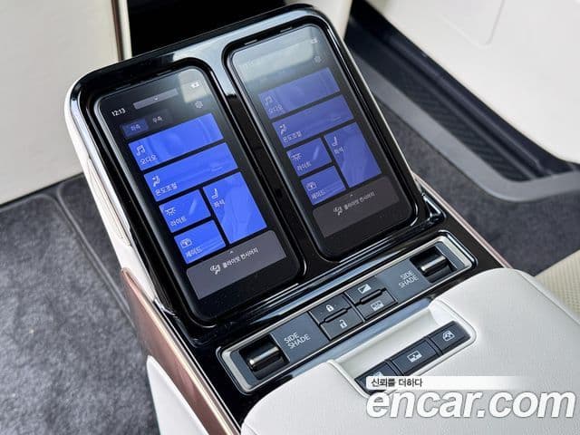 Lexus LM 2024 — Фото 14/20