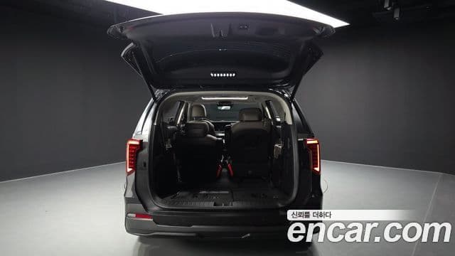 Kia Carnival 2024 — Фото 20/20