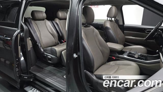 Kia Carnival 2024 — Photo 38/38