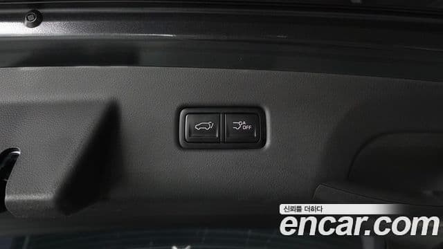 Kia Carnival 2024 — Photo 7/38