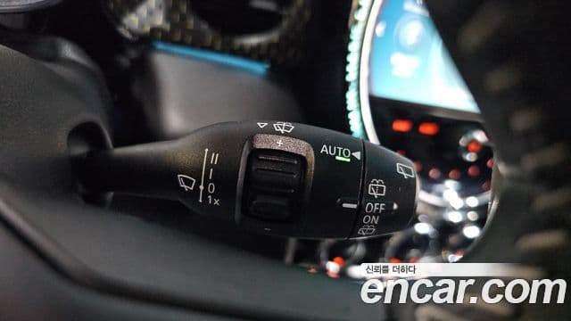 Mini Cooper Electric 2022 — Şəkil 9/30