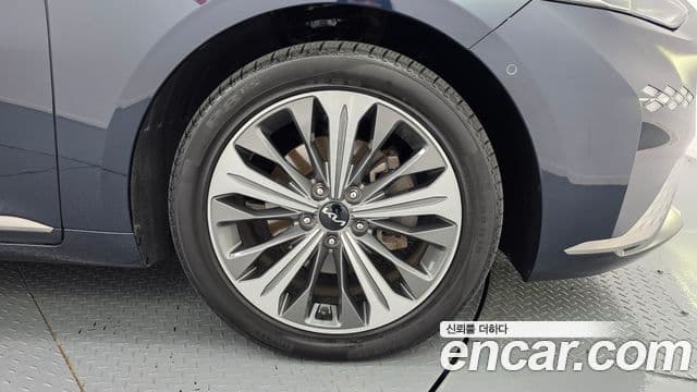 Kia K8 2023 — ფოტო 32/33