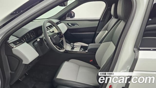 Land Rover Range Rover Velar 2026 — ფოტო 16/20