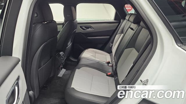 Land Rover Range Rover Velar 2026 — ფოტო 12/20