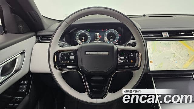Land Rover Range Rover Velar 2026 — ფოტო 13/20