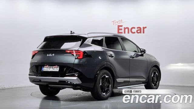 Kia Sportage 2025 — Фото 1/20