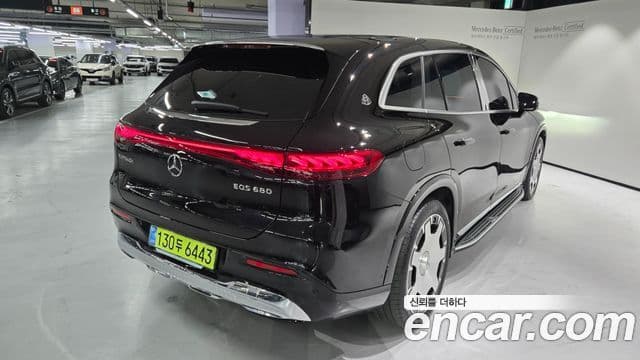 Mercedes-Benz EQS SUV 2025 — Photo 5/20