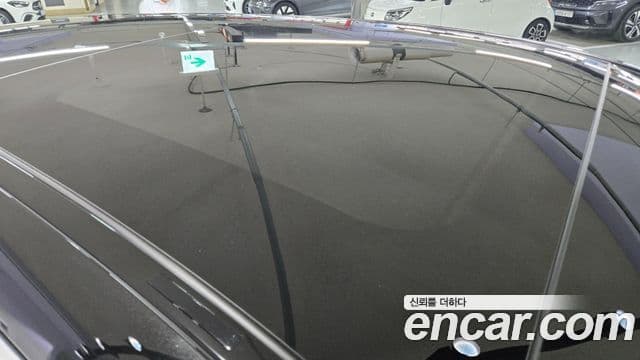 Mercedes-Benz EQS SUV 2025 — Photo 10/20